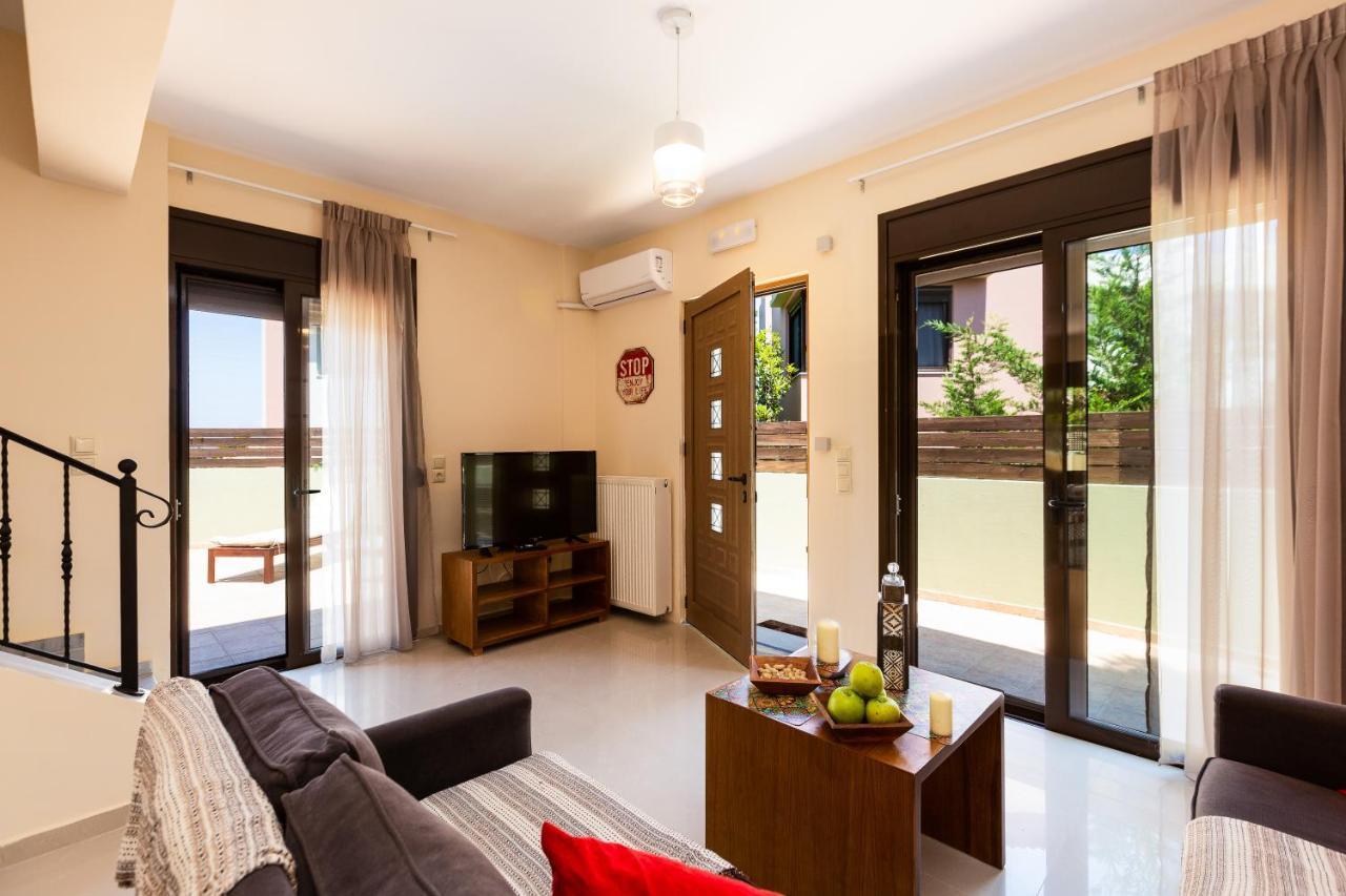 Villa Dafni Pangalochori Bagian luar foto